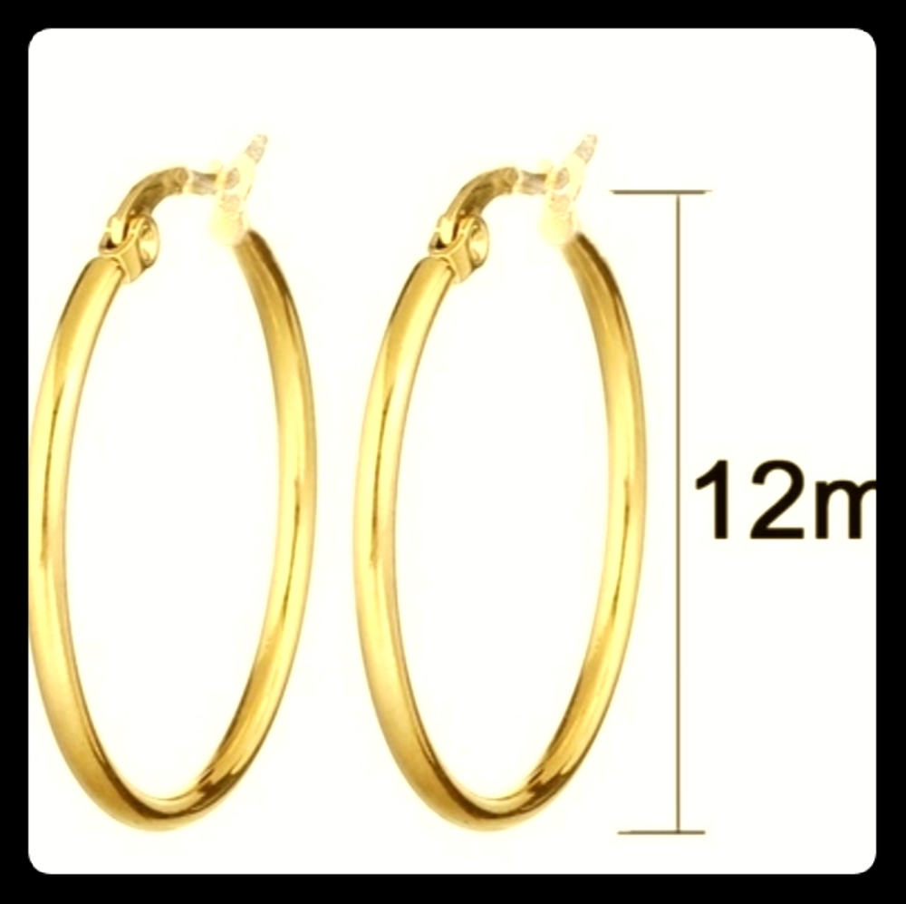 Cute earrings
